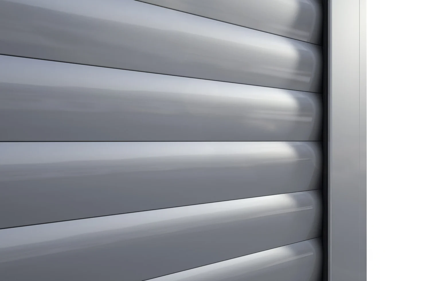 Nahaufnahme eines modernen grauen Rolltors